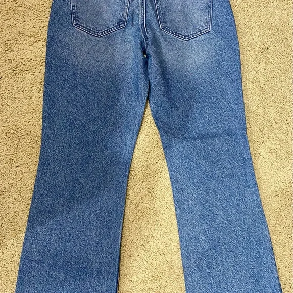 Express Women’s Medium Wash Boot Mid Rise New Size 0S - Picture 3 of 3